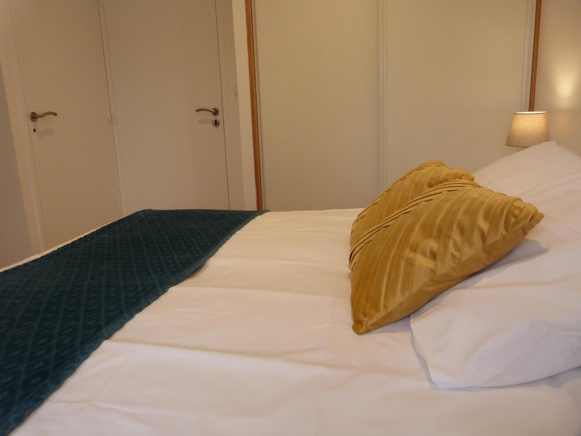 Prieure De Grignan Hotel Ngoại thất bức ảnh