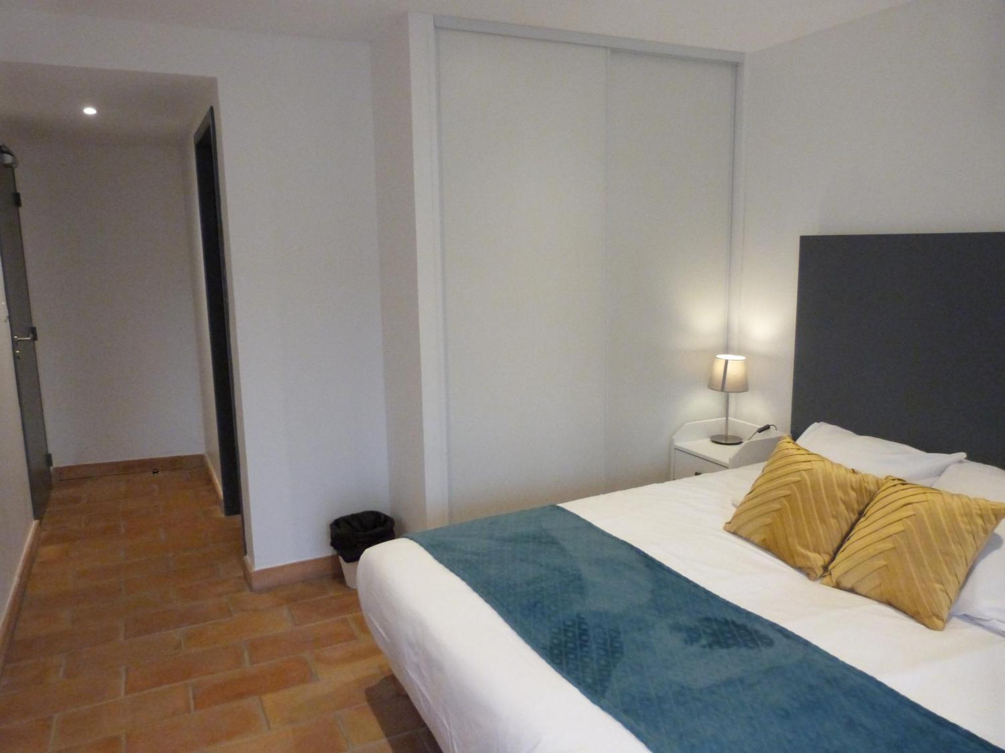Prieure De Grignan Hotel Ngoại thất bức ảnh