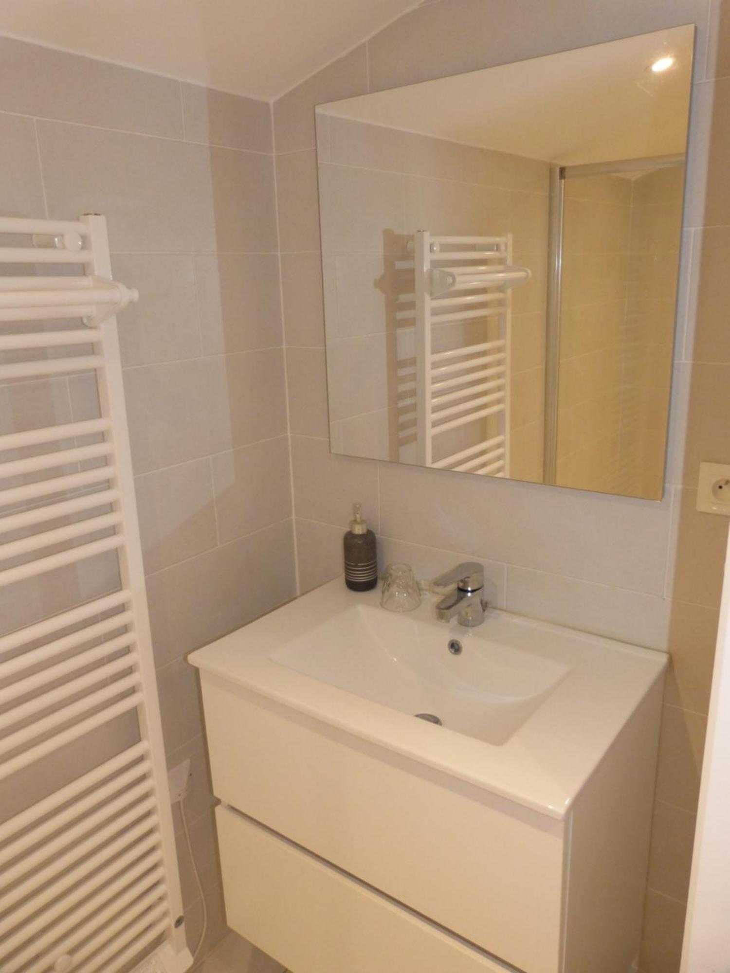 Prieure De Grignan Hotel Ngoại thất bức ảnh